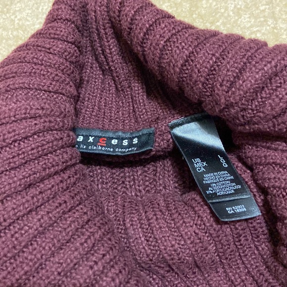 Axcess Turtle Neck Sweater - Picture 5 of 5